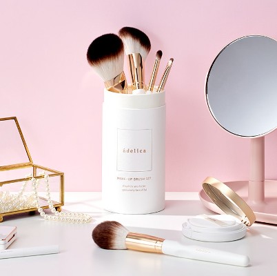 Атоми Набор кистей для макияжа Аделика